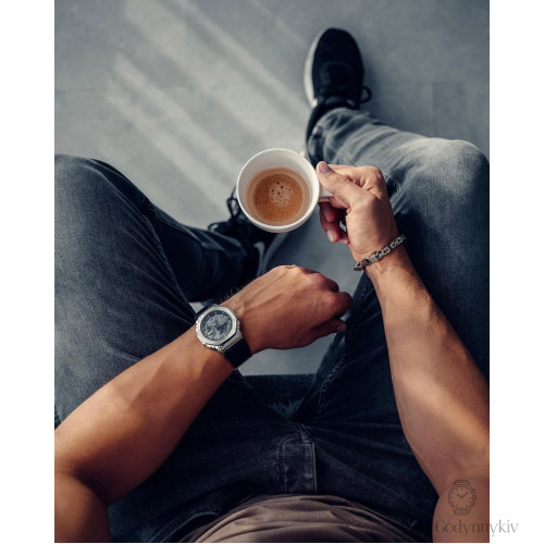 Casio G-SHOCK GM-2100-1A