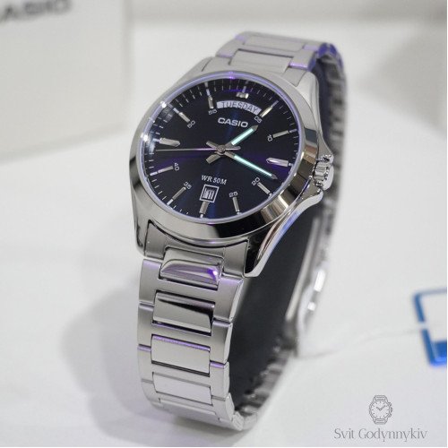 Casio Collection MTP-1370D-2A2