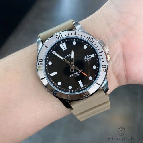 Casio Collection MTP-VD01-5E